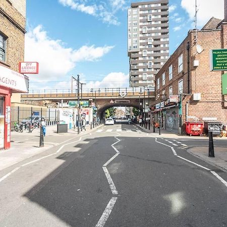 Bright & Modern 2-Bed Apartment In Vibrant East Londra Esterno foto